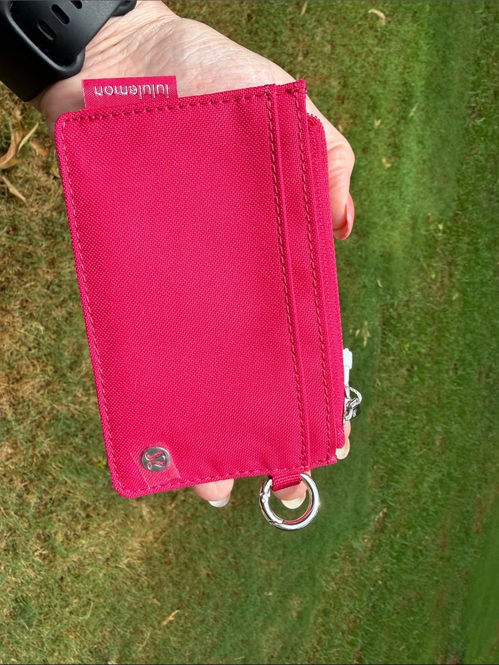 lululemon Travel Easy Cherry Lychee Clippable Card Case